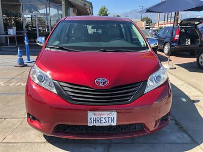 2011 Toyota Sienna Base 7-Passenger - Photo 4 - Ontario, CA 91762