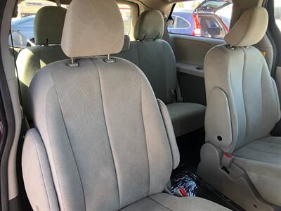 2011 Toyota Sienna Base 7-Passenger - Photo 11 - Ontario, CA 91762