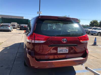 2011 Toyota Sienna Base 7-Passenger - Photo 5 - Ontario, CA 91762