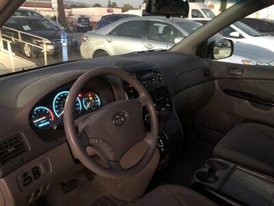 2004 Toyota Sienna CE 7 Passenger   - Photo 7 - Ontario, CA 91762