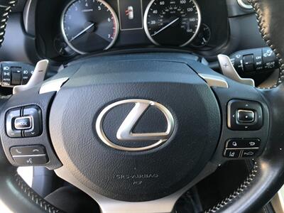 2019 Lexus NX 300   - Photo 15 - Ontario, CA 91762