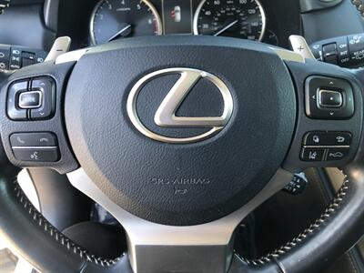 2019 Lexus NX 300   - Photo 17 - Ontario, CA 91762
