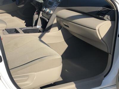 2009 Toyota Camry LE  SEDAN - Photo 8 - Ontario, CA 91762