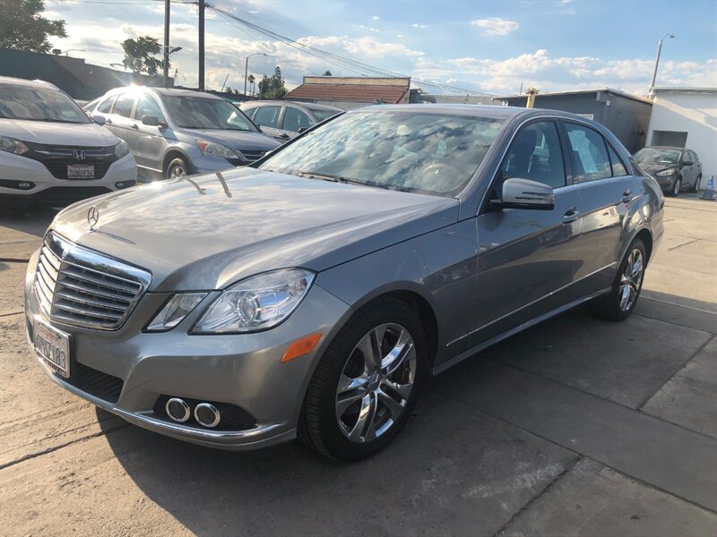 2011 Mercedes-Benz E 350 Luxury  