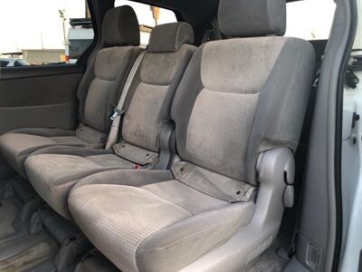 2010 Toyota Sienna LE 7-Passenger  LE - Photo 7 - Ontario, CA 91762