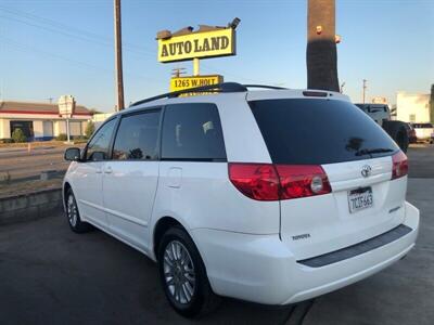 2010 Toyota Sienna LE 7-Passenger  LE - Photo 4 - Ontario, CA 91762