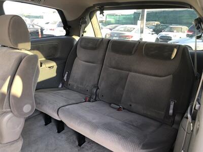 2010 Toyota Sienna CE 7-Passenger   - Photo 10 - Ontario, CA 91762