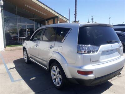 2011 Mitsubishi Outlander GT  ALL WHEEL DRIVE - Photo 5 - Ontario, CA 91762