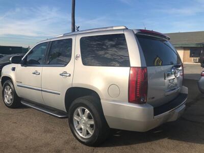 2011 Cadillac Escalade   - Photo 6 - Ontario, CA 91762