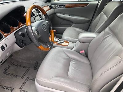 2005 Lexus ES 330   - Photo 10 - Ontario, CA 91762