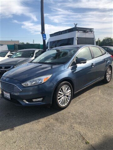 2018 Ford Focus Titanium  
