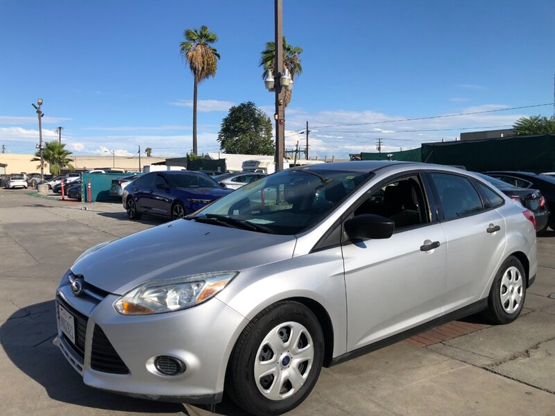 2014 Ford Focus S   - Photo 1 - Ontario, CA 91762