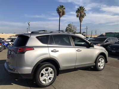 2018 Toyota RAV4 LE   - Photo 3 - Ontario, CA 91762