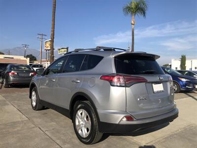 2018 Toyota RAV4 LE - Photo 5 - Ontario, CA 91762