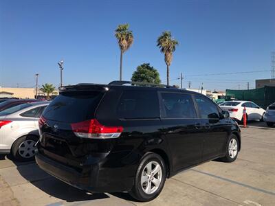 2014 Toyota Sienna LE 8-Passenger   - Photo 2 - Ontario, CA 91762