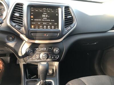 2015 Jeep Cherokee Latitude - Photo 10 - Ontario, CA 91762