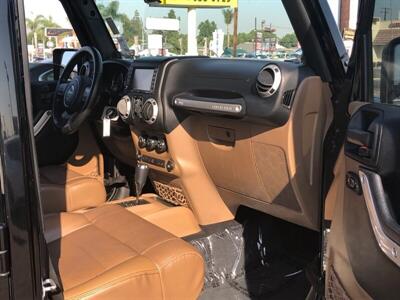 2011 Jeep Wrangler Unlimited Rubicon   - Photo 10 - Ontario, CA 91762