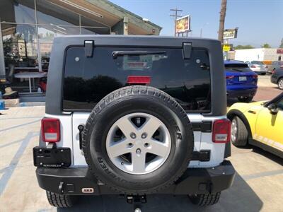 2015 Jeep Wrangler Unlimited Sport  HARD TOP - Photo 4 - Ontario, CA 91762