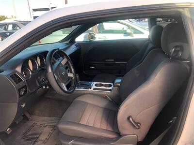 2010 Dodge Challenger SE - Photo 7 - Ontario, CA 91762