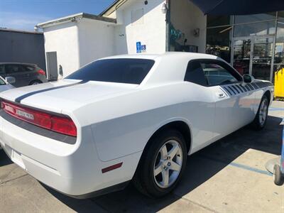 2010 Dodge Challenger SE - Photo 4 - Ontario, CA 91762