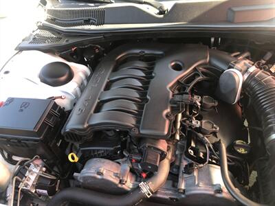 2010 Dodge Challenger SE - Photo 11 - Ontario, CA 91762