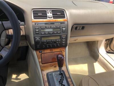 1999 Lexus LS 400   - Photo 6 - Ontario, CA 91762