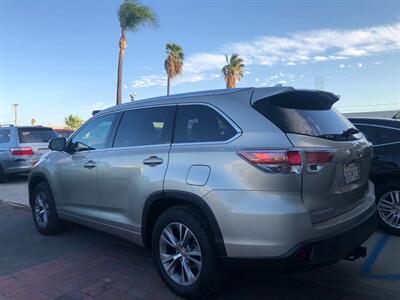 2014 Toyota Highlander XLE - Photo 2 - Ontario, CA 91762