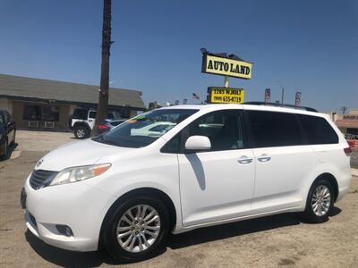 2011 Toyota Sienna XLE 8-Passenger  XLE - Photo 5 - Ontario, CA 91762
