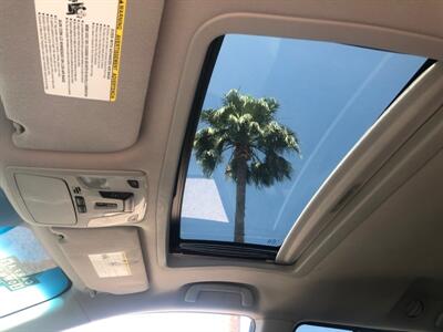 2011 Toyota Sienna XLE 8-Passenger  XLE - Photo 16 - Ontario, CA 91762