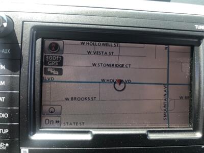 2011 Toyota Sienna XLE 8-Passenger  XLE - Photo 12 - Ontario, CA 91762