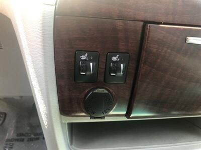2011 Toyota Sienna XLE 8-Passenger  XLE - Photo 14 - Ontario, CA 91762