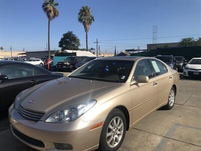 2004 Lexus ES 330 Sedan