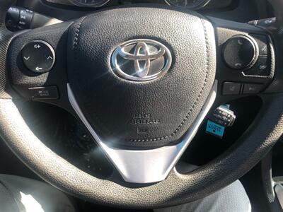 2018 Toyota Corolla LE   - Photo 8 - Ontario, CA 91762