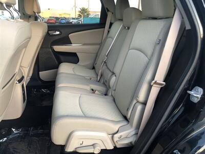 2015 Dodge Journey SXT  3rd row seat - Photo 20 - Ontario, CA 91762