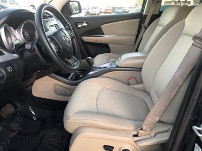 2015 Dodge Journey SXT  3rd row seat - Photo 17 - Ontario, CA 91762
