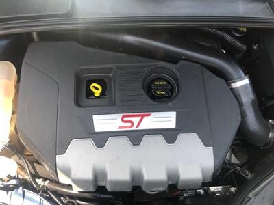 2018 Ford Focus ST   - Photo 18 - Ontario, CA 91762
