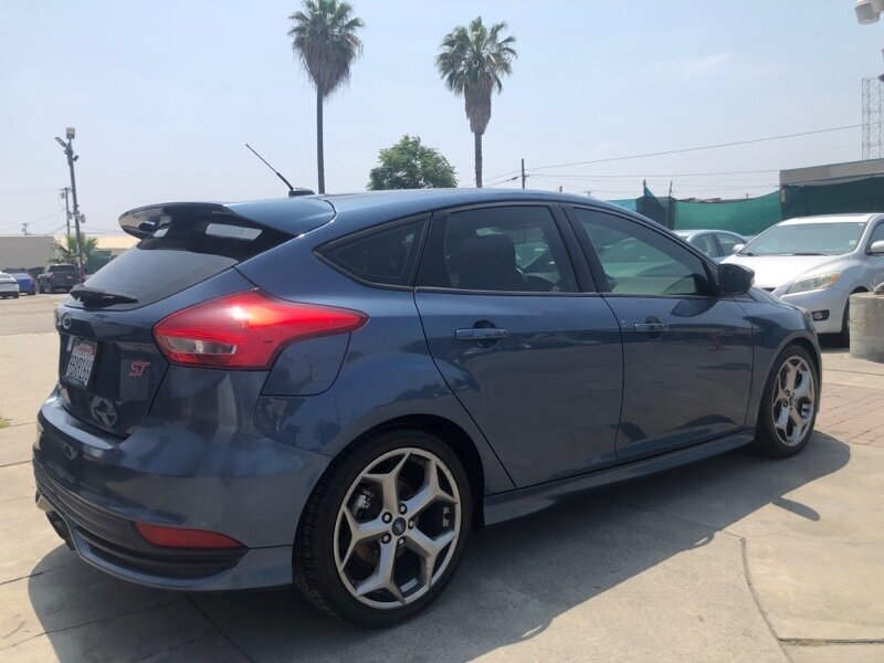 2018 Ford Focus ST - Photo 1 - Ontario, CA 91762