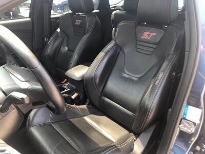 2018 Ford Focus ST   - Photo 14 - Ontario, CA 91762