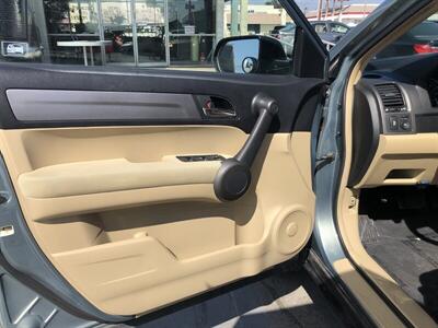 2011 Honda CR-V LX   - Photo 11 - Ontario, CA 91762