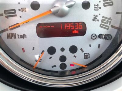 2005 MINI Cooper   - Photo 14 - Ontario, CA 91762