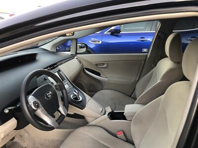 2011 Toyota Prius Three   - Photo 7 - Ontario, CA 91762