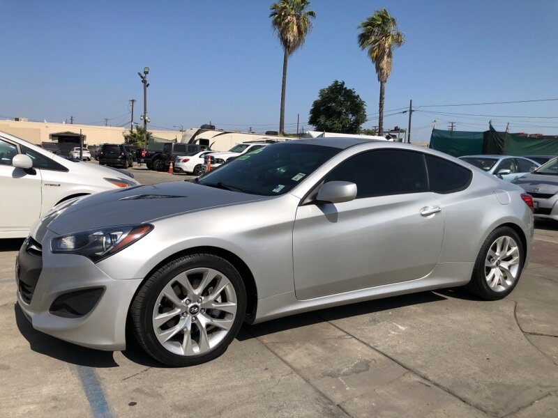 2013 Hyundai Genesis Coupe 2.0T - Photo 1 - Ontario, CA 91762