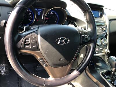 2013 Hyundai Genesis Coupe 2.0T   - Photo 9 - Ontario, CA 91762