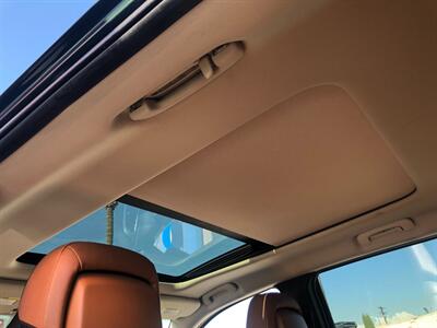 2011 Jeep Grand Cherokee Overland - Photo 11 - Ontario, CA 91762
