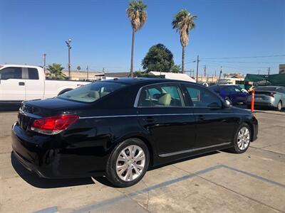2011 Toyota Avalon Limited - Photo 2 - Ontario, CA 91762