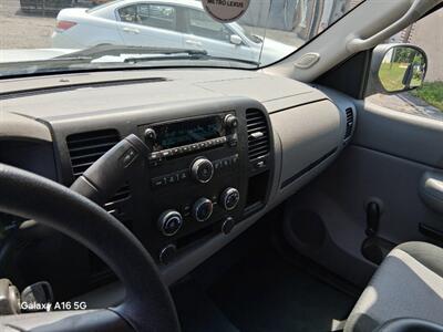 2009 Chevrolet Silverado 1500 Work Truck   - Photo 5 - Cleveland, OH 44135