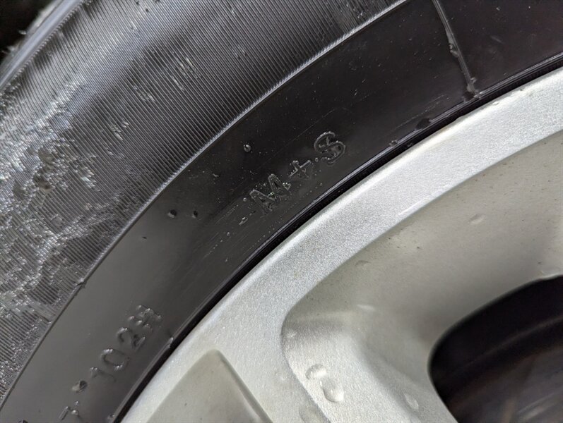 2014 Dodge Grand Caravan SXT   - Photo 35 - Calgary, AB T2B 2Y9