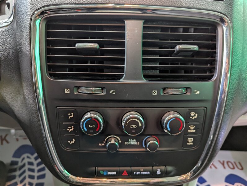2014 Dodge Grand Caravan SXT   - Photo 21 - Calgary, AB T2B 2Y9