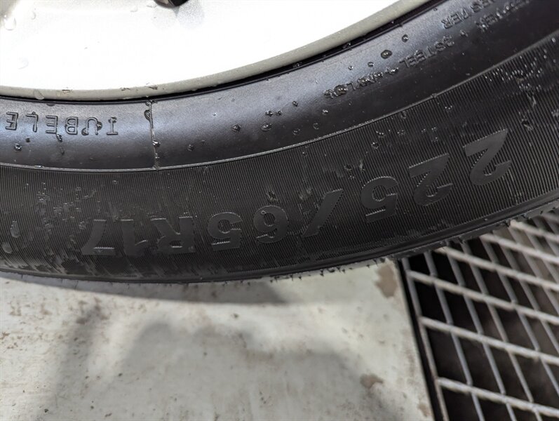 2014 Dodge Grand Caravan SXT   - Photo 34 - Calgary, AB T2B 2Y9