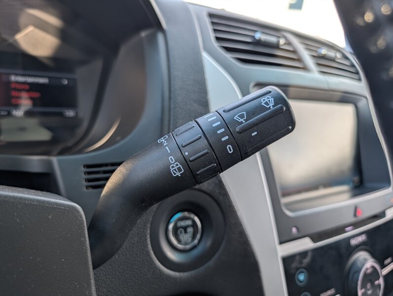 2013 Ford Explorer Limited - Photo 20 - Calgary, AB T2B 2Y9